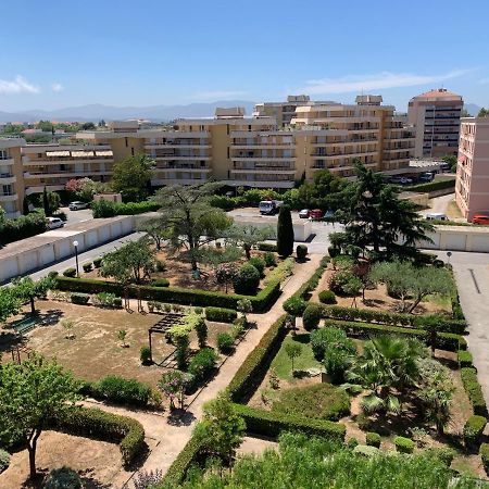 L'Appart Frejus Plage Exterior foto